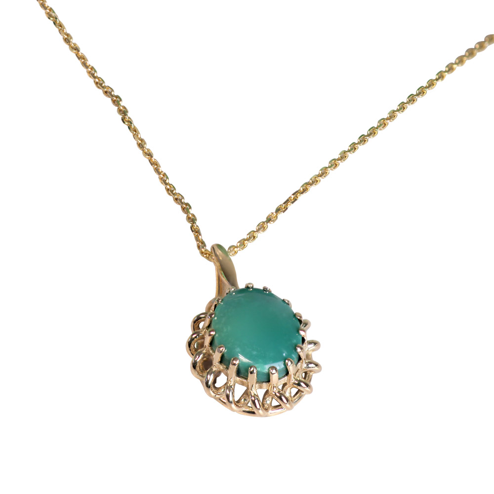 ANTIQUE MALACHITE NECKLACE