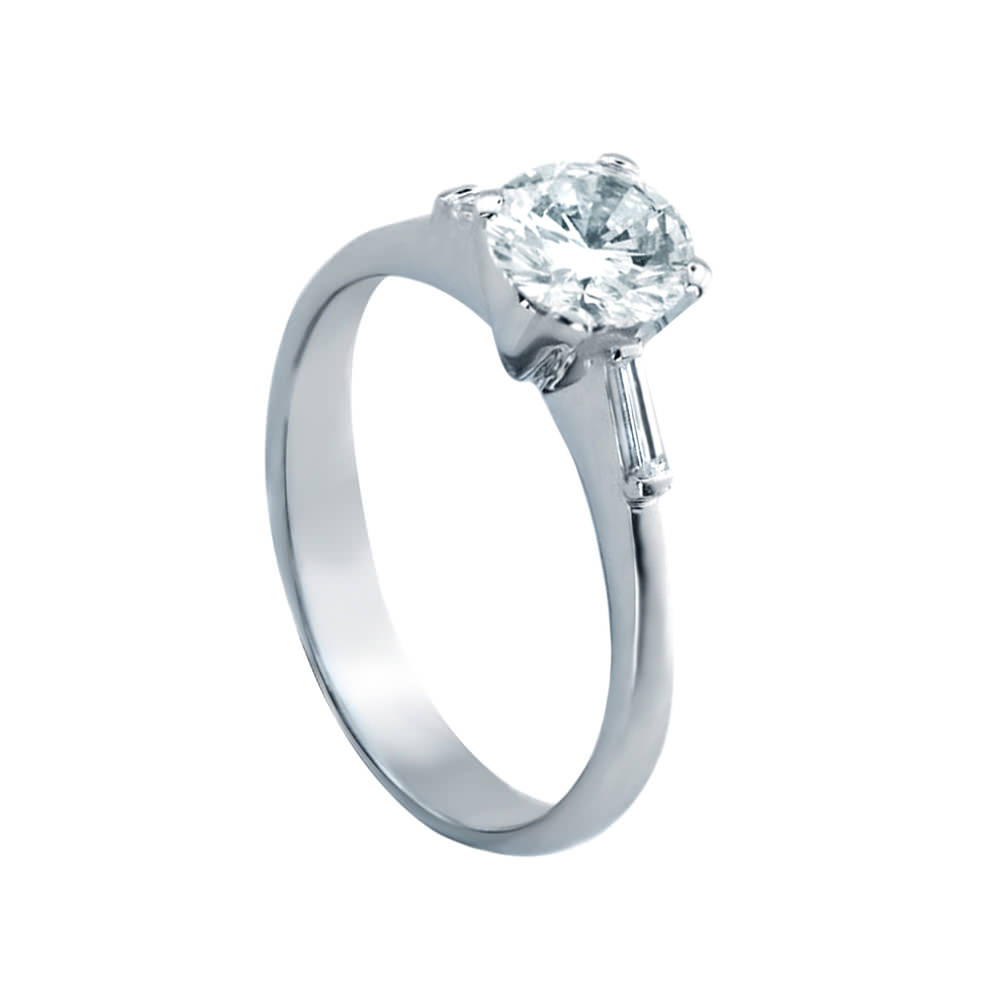 CLASSIC BAGUETTE WHITE GOLD RING 